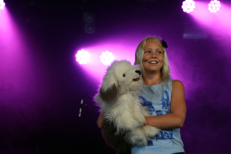 SommarRock Svedala - Lördag - 2014 - Vici och Doggy
